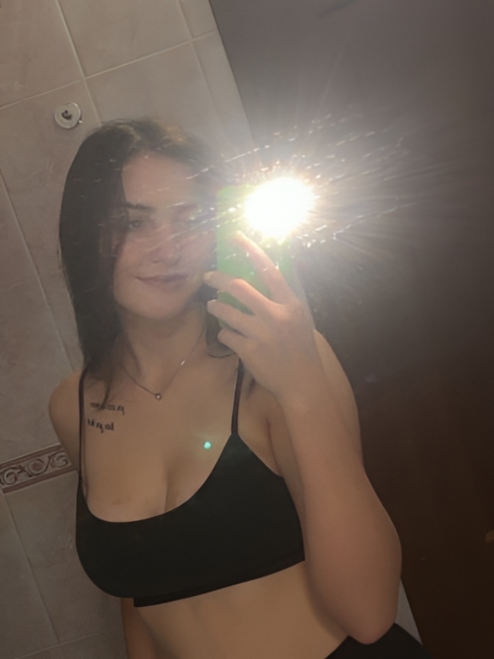 Богдана привлекальеная девушка из Лермонтова цена от 1500 руб