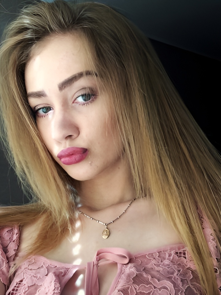 Индивидуалка Викуся, доступна для личного знакомства от 4000 руб