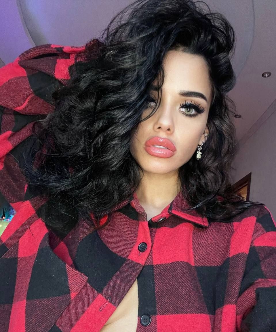 Ася привлекальеная девушка из Лермонтова цена от 8000 руб