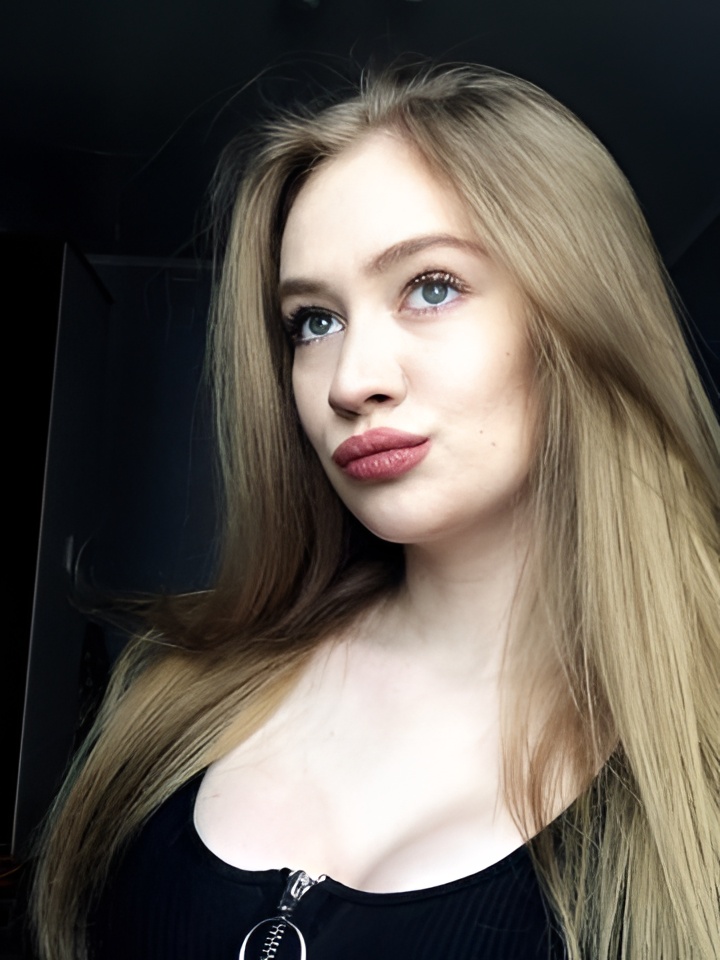 Индивидуалка Викуся, доступна для личного знакомства от 4000 руб