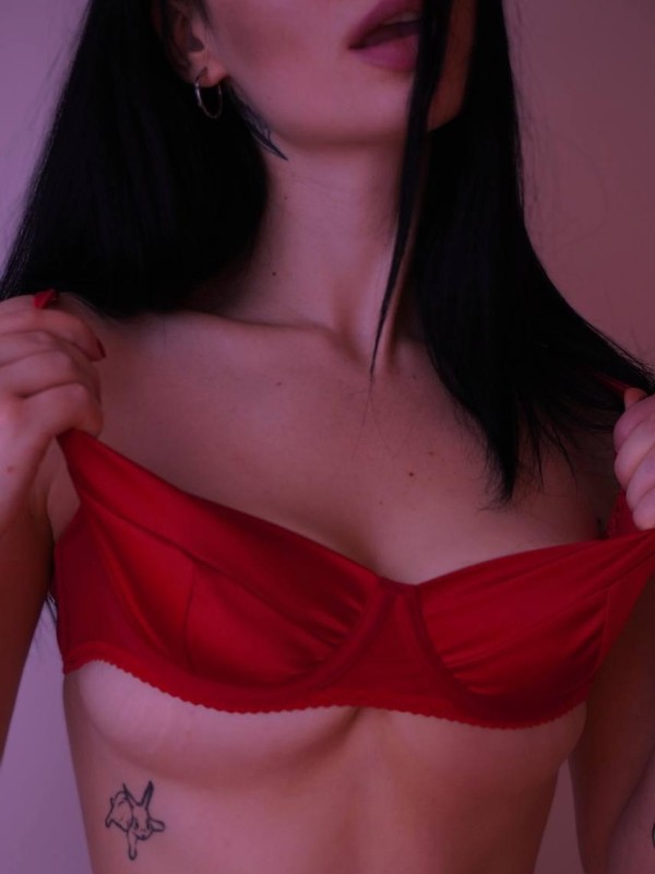 Ника привлекательная девушка из Лермонтова цена от 6000 руб